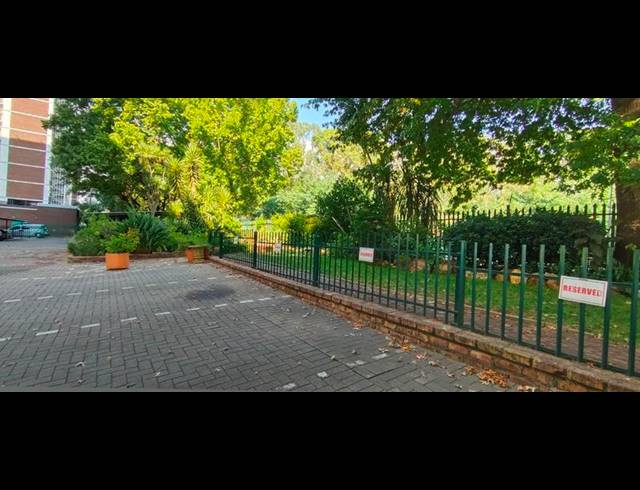 1 BEDROOM PROPERTY TO RENT IN BEDFORD GARDENS